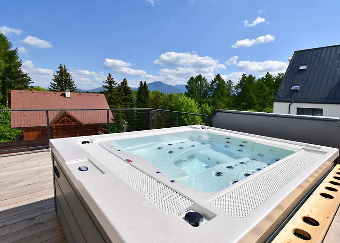 Zaži Maladinovo Resort
